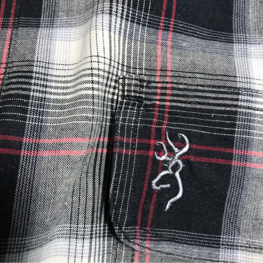Browning Men's Black & White Plaid Long Sleeve Button Down Shirt - Picture 2 of 11